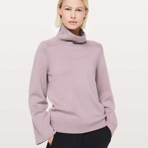 COPY - City Trek Sweater Lululemon pink/lavender